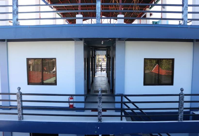 פנסיון Keen's Place