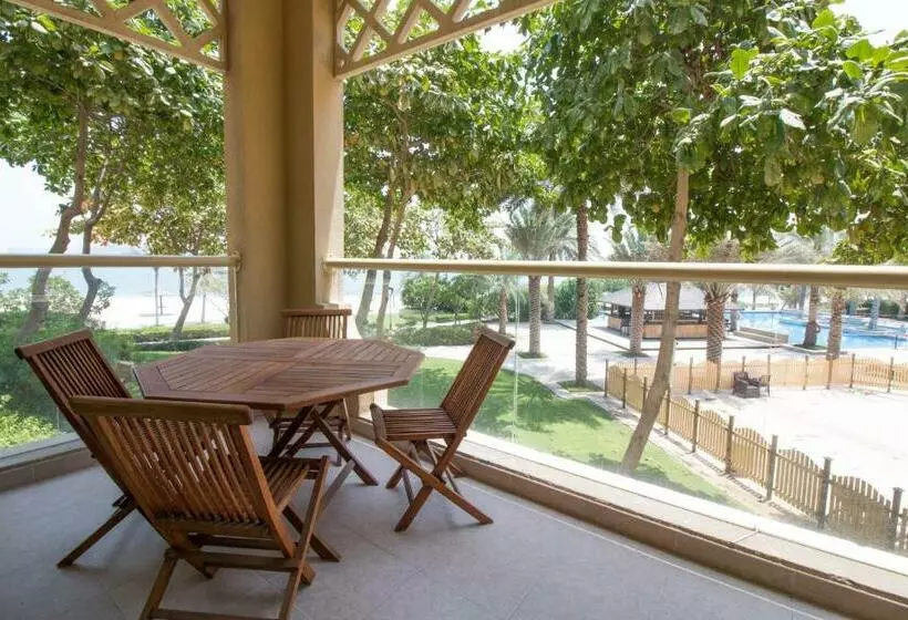 Al Dabas, In Palm Jumeirah