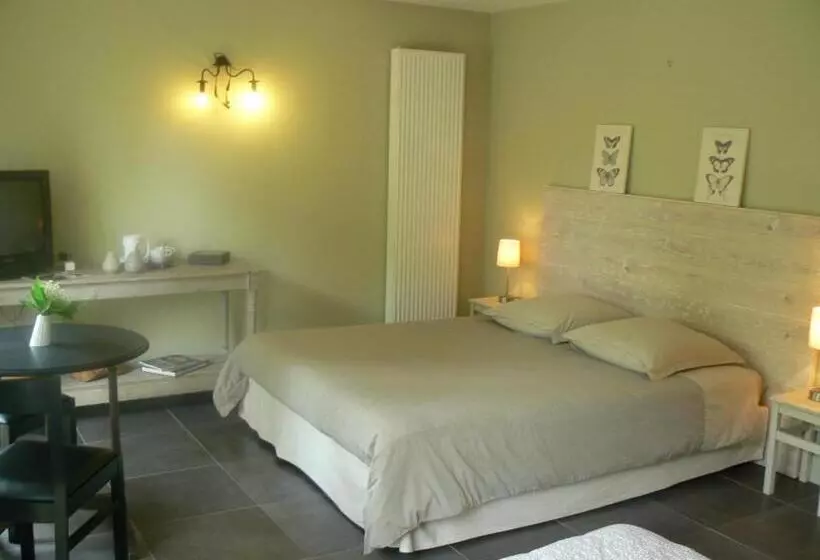 Au Cèdre D'or B&b