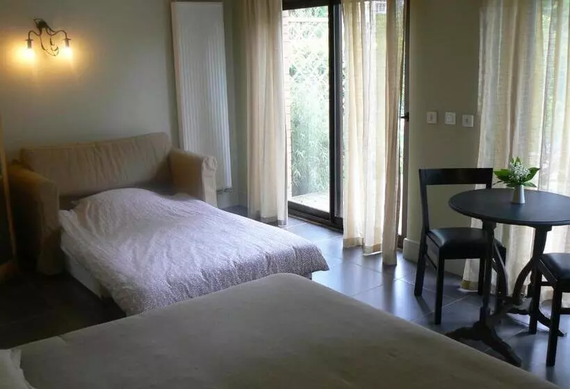 Au Cèdre D'or B&b