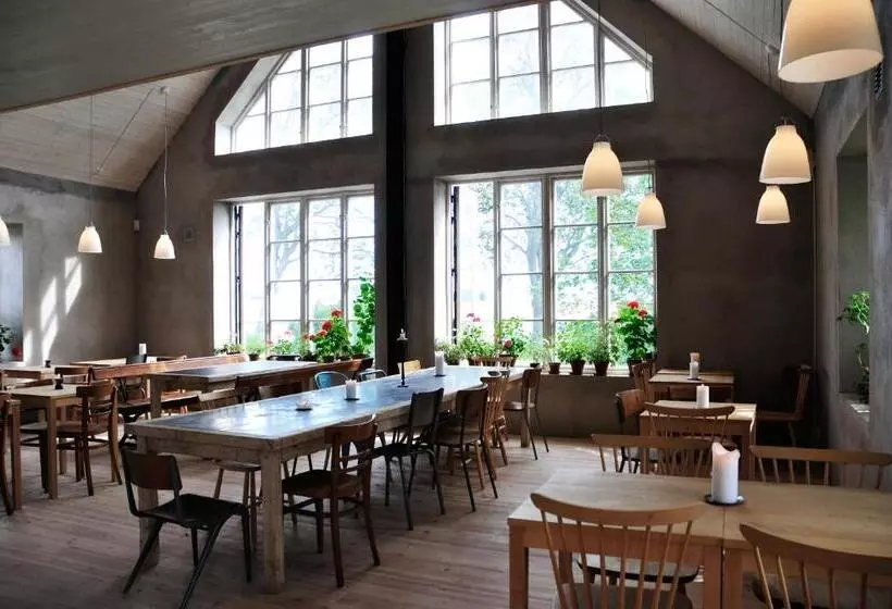 Aamiaismajoitus (B&B) örum 119