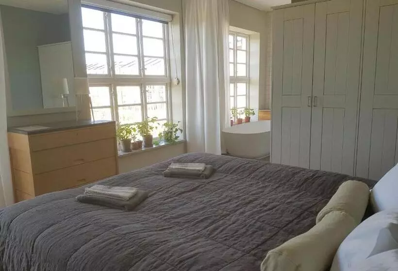 Aamiaismajoitus (B&B) örum 119