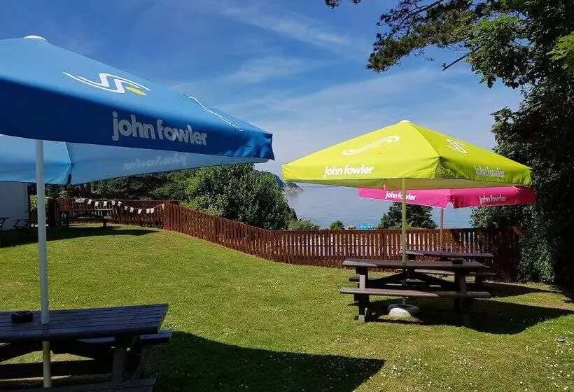 هتل Combe Martin Beach Holiday Park