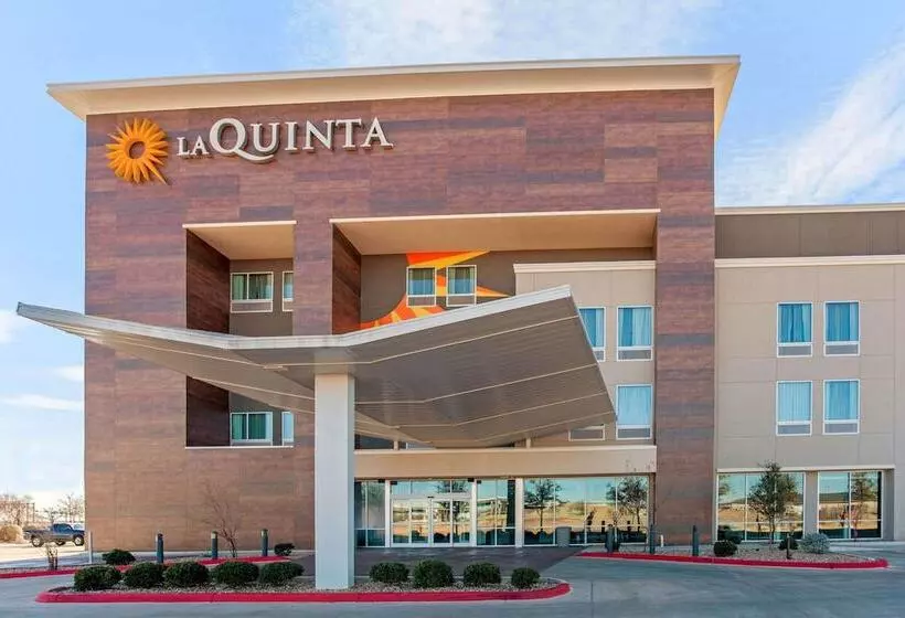 Hotelli La Quinta By Wyndham Lubbock South