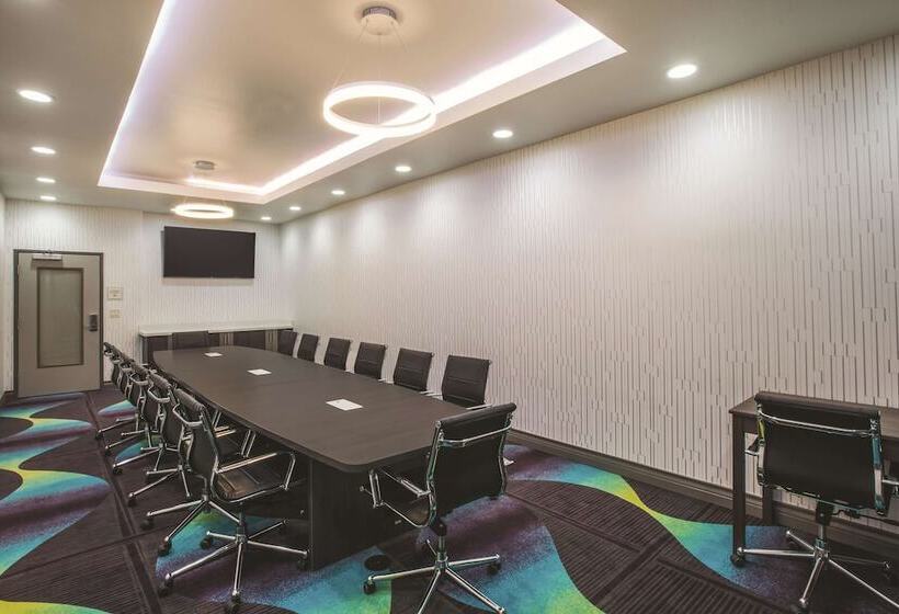 酒店 La Quinta By Wyndham Lubbock South