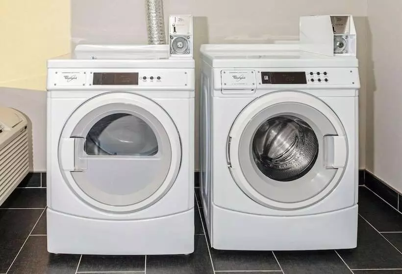 Hotelli La Quinta By Wyndham Lubbock South