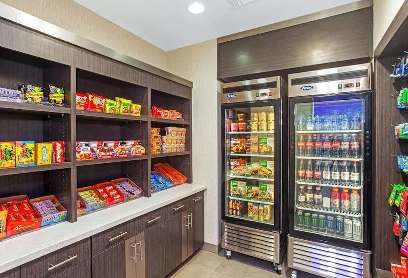 Hotelli La Quinta By Wyndham Lubbock South