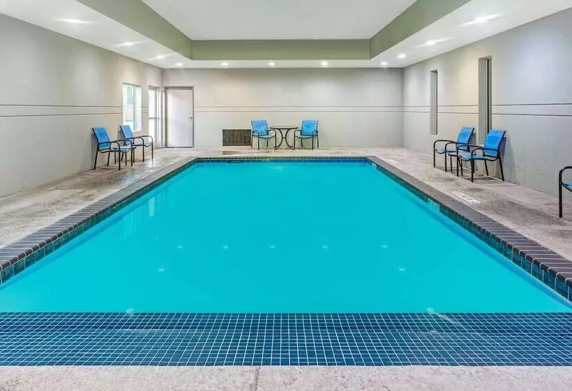 Hotelli La Quinta By Wyndham Lubbock South