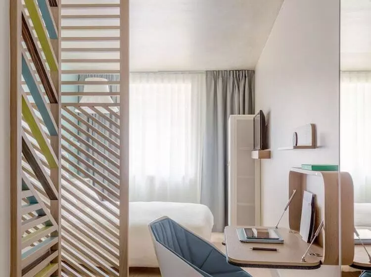 Okko Hotels Paris Gare De L Est