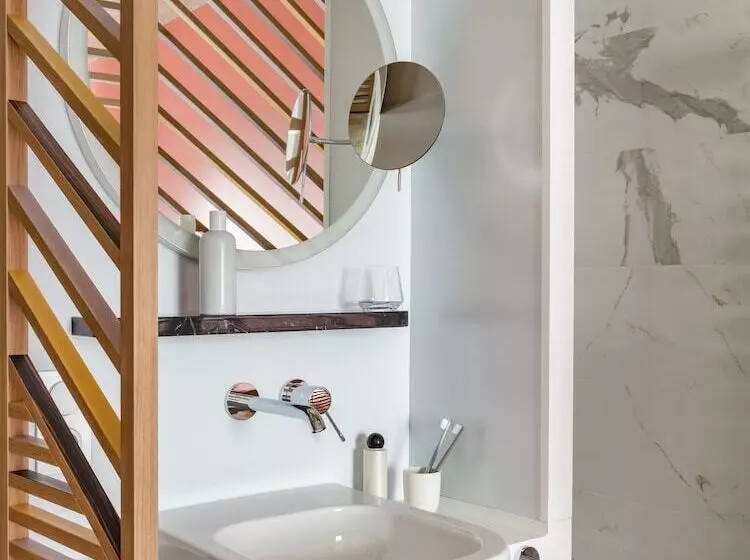 Okko Hotels Paris Gare De L Est