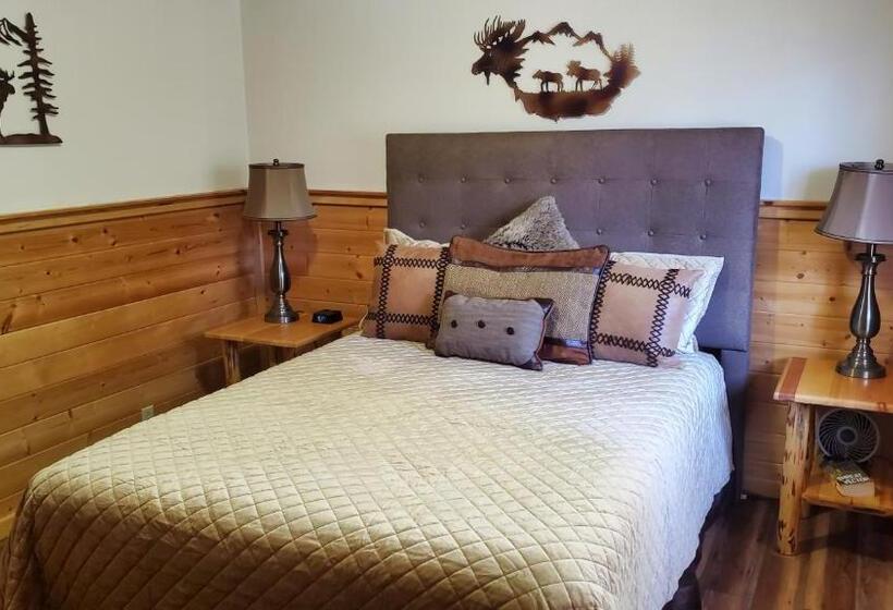 هتل Resurrection Lodge On The Bay