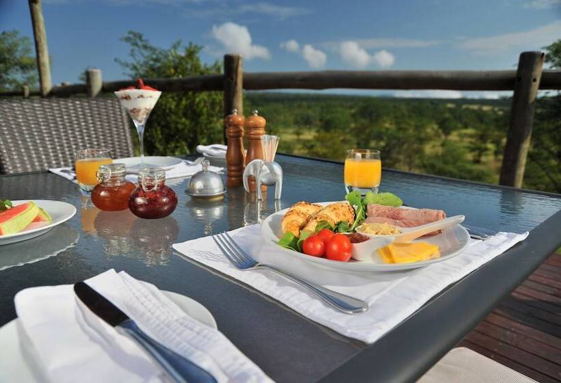 هتل The Elephant Camp