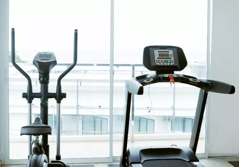 Karin Hotel & Service Apartment   Sha Extra Plus