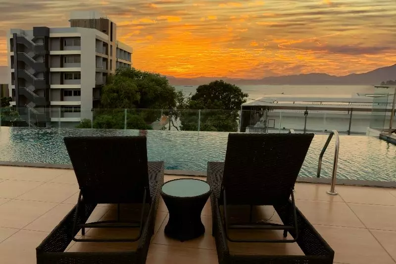 Karin Hotel & Service Apartment   Sha Extra Plus