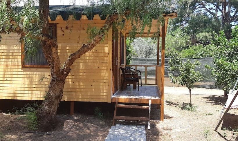 پانسیون Secret Garden Hotel & Bungalows