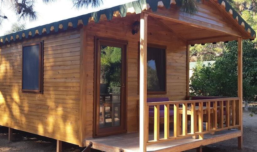 پانسیون Secret Garden Hotel & Bungalows