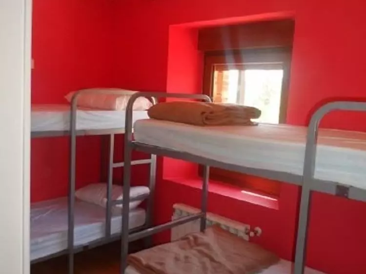 Retkeilymaja Fuente Del Oso