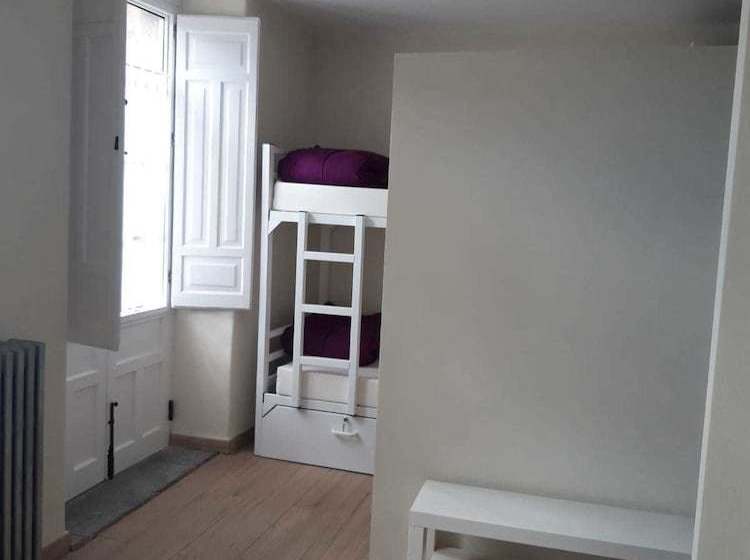 Albergue La Quintana Hostel