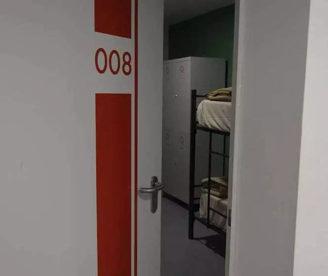 Albergue Municipal De Arroyo De La Luz