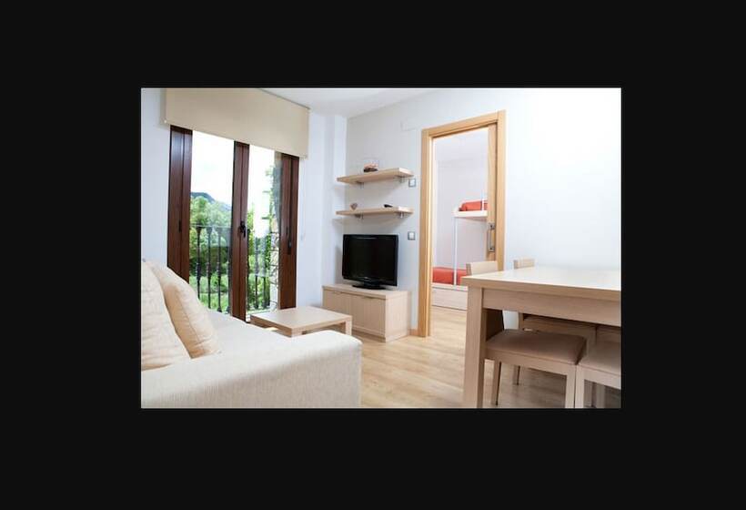 Apartahotel Castejón De Sos