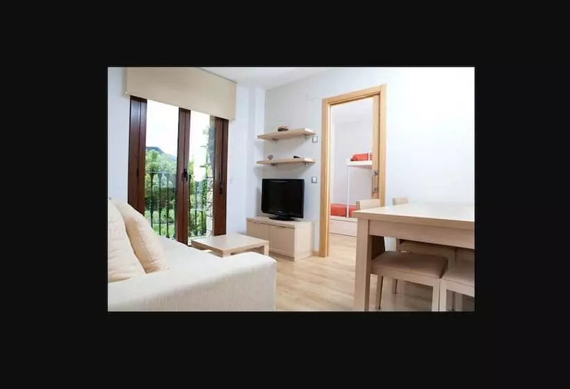 Apartahotel Castejón De Sos