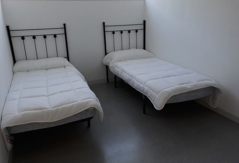 Bed and Breakfast Albergue Ciudad De Archidona