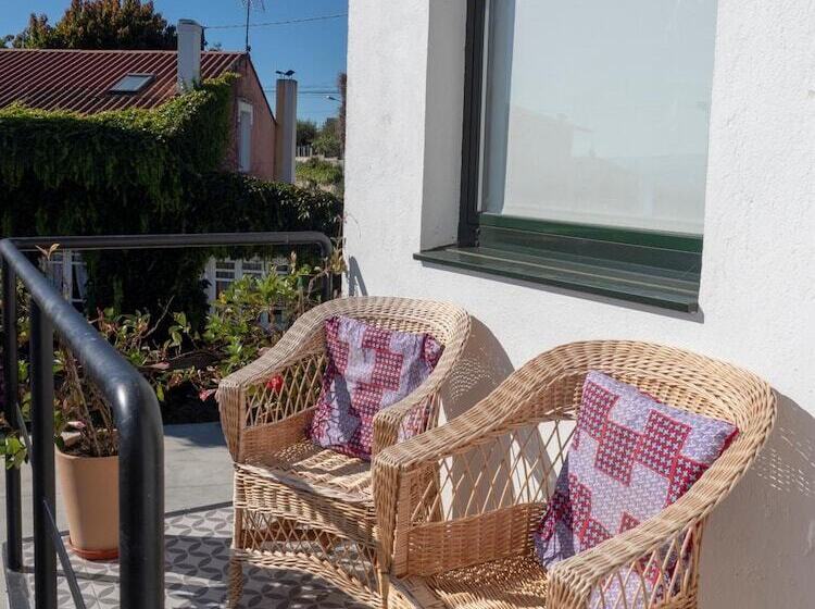 تختخواب و صبحانه Casa Lourido