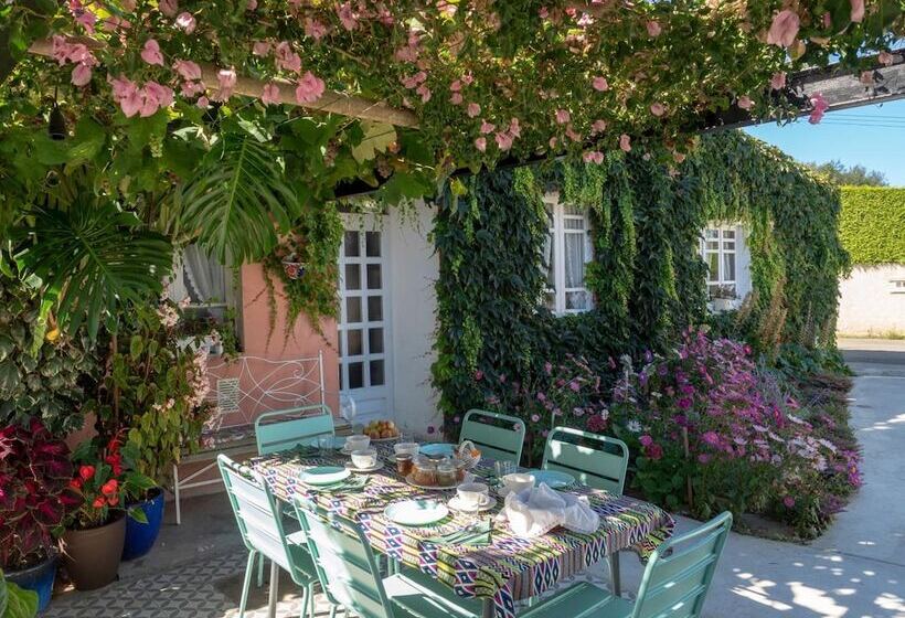 تختخواب و صبحانه Casa Lourido