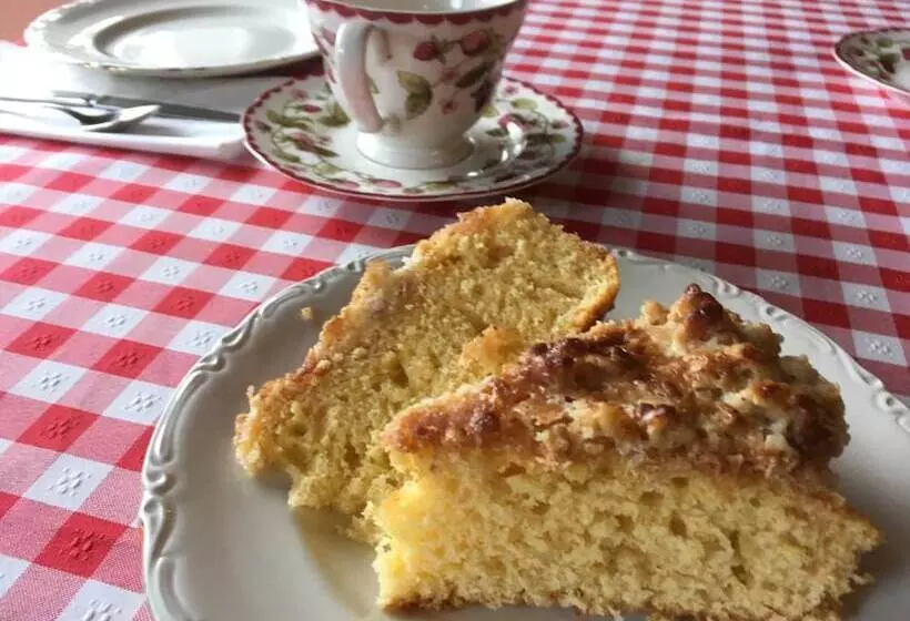 Aamiaismajoitus (B&B) Casa O Fabal