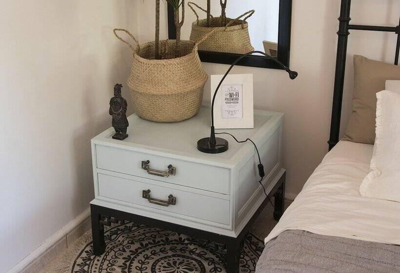 تختخواب و صبحانه La Maravilla