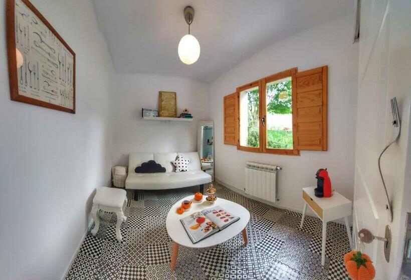 مبيت وإفطار Madeinfofan Suite Rural Con Jardín