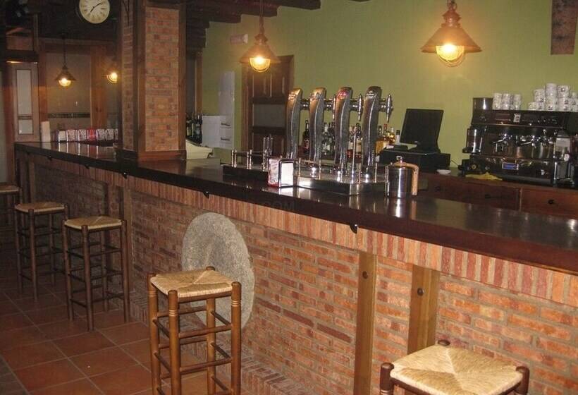 Hostal La Caballeriza