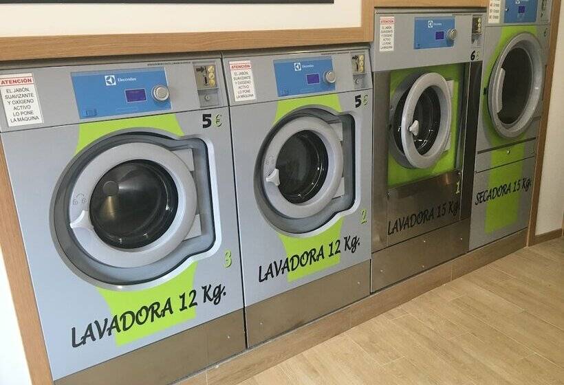 Hostal Plaza Del Pilar