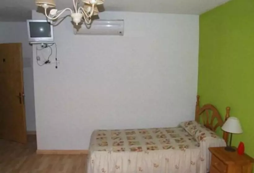 Hostal Plaza Del Pilar