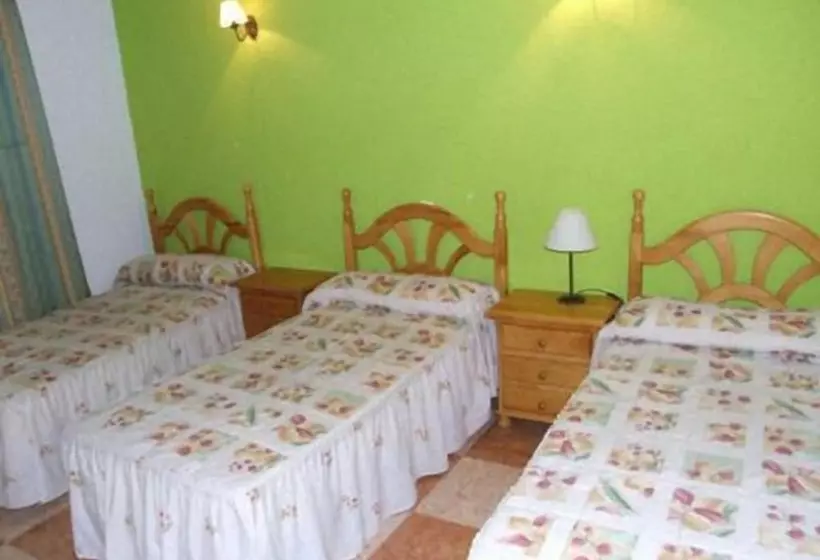 Hostal Plaza Del Pilar