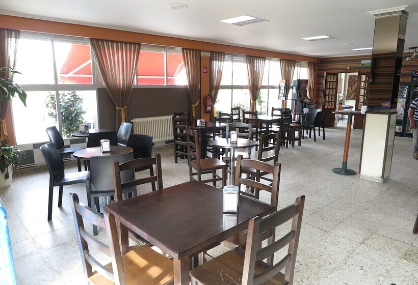Hostal Restaurante O Mirador