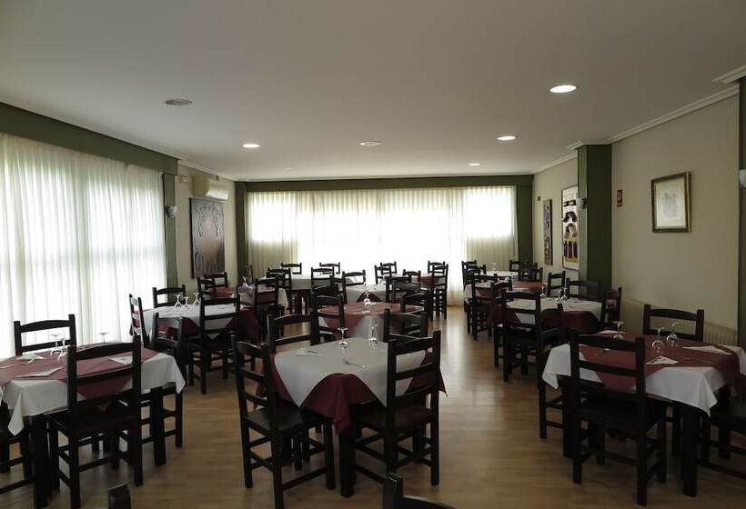 Hostal Restaurante O Mirador