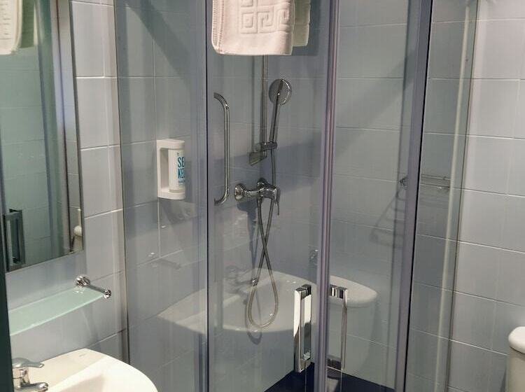 هتل Casa Santa Elena