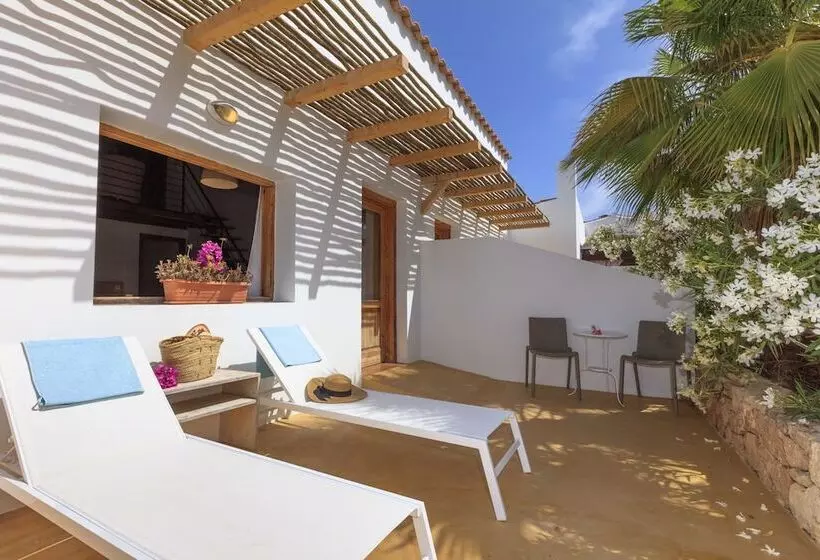 田舎風ホテル Es Pas Formentera Agroturismo