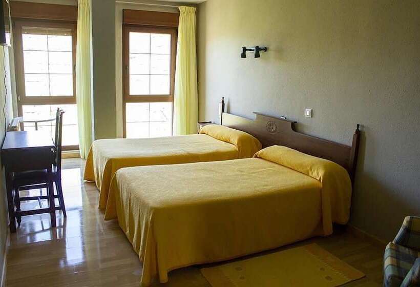 ペンション Balcón Del Angliru