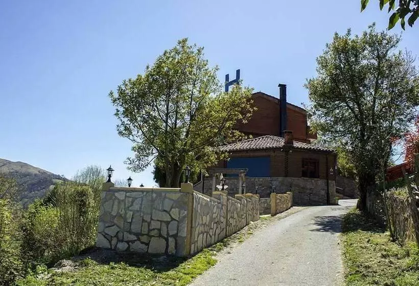 پانسیون Balcón Del Angliru