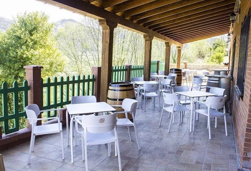 ペンション Balcón Del Angliru