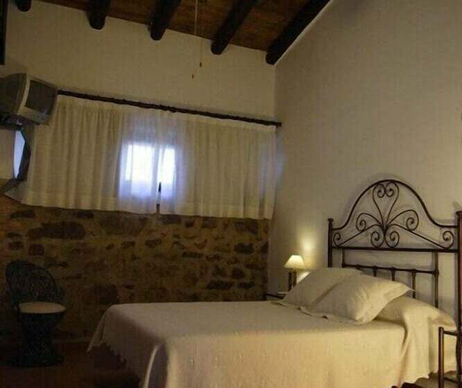 بنسيون Finca Las Gamitas