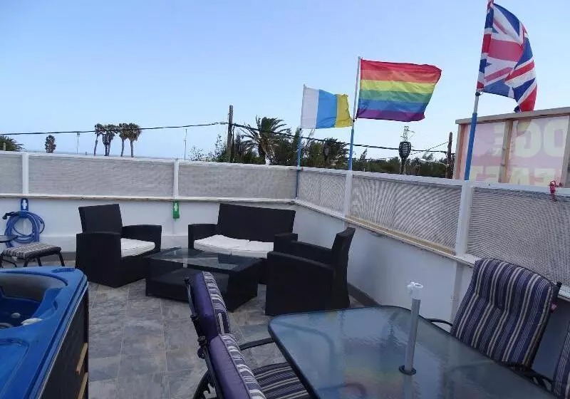 Rickaty Lodge Bed And Breakfast, Hotel De Aeropuerto, Plane Spotting Hotel, Las Palmas Airport, Gran