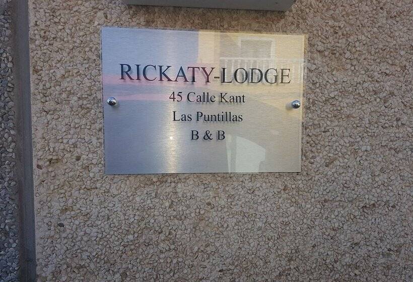 Rickaty Lodge Bed And Breakfast, Hotel De Aeropuerto, Plane Spotting Hotel, Las Palmas Airport, Gran