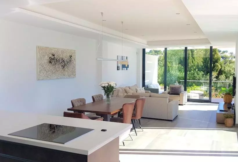 Villa Oleada