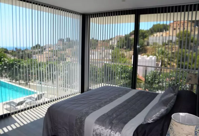 Villa Oleada