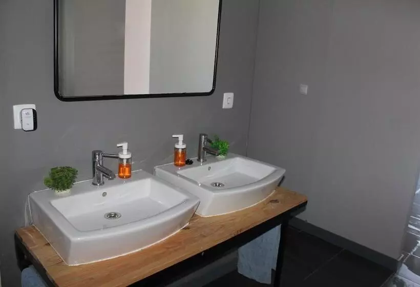Albergue Galanas   Hostel