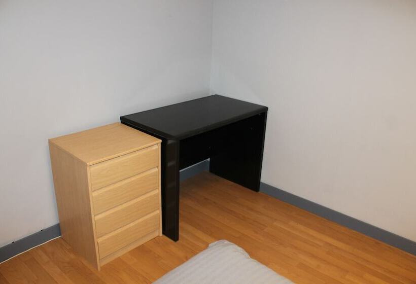 Albergue Galanas Hostel