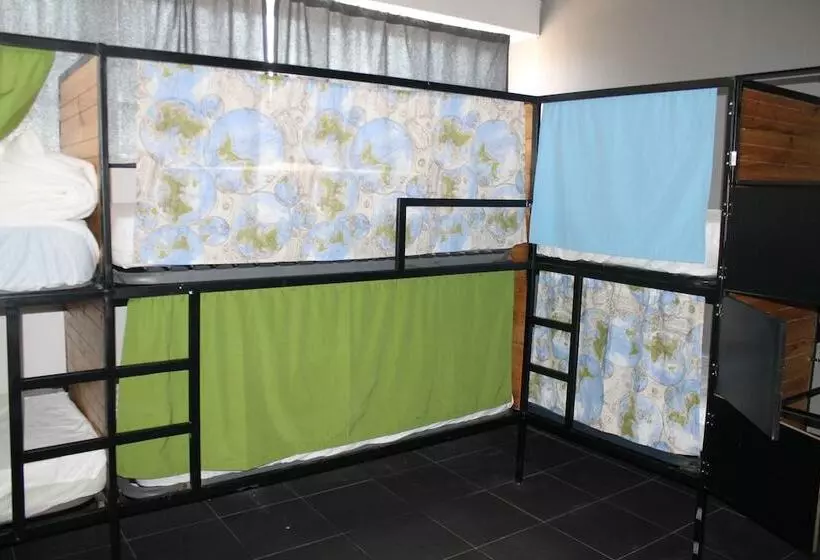 Albergue Galanas   Hostel